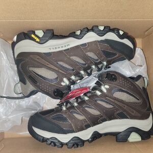 Merrell waterproof hiking boots for women